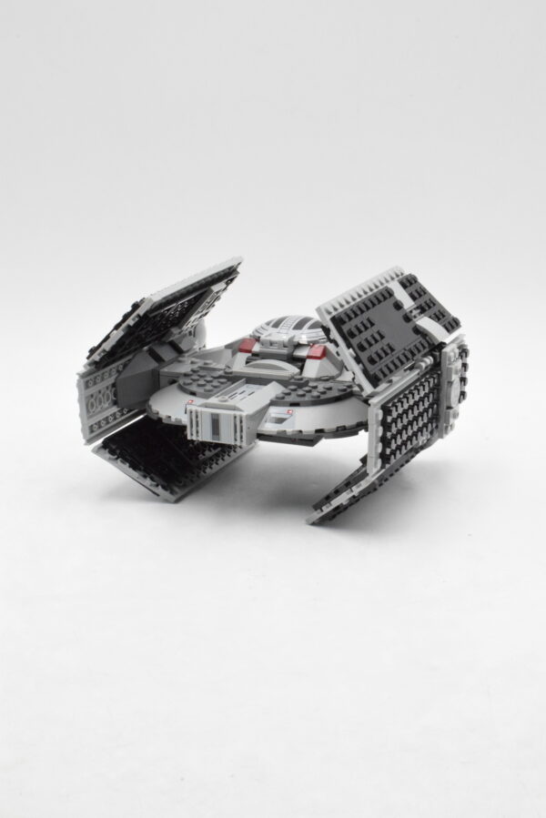 75150 LEGO Star Wars - Le TIE Advanced de Dark Vador contre l'A-Wing Starfighter – Image 7