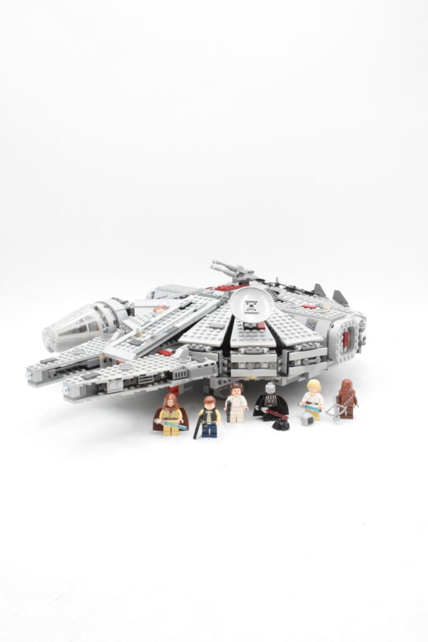 7965 LEGO Star Wars - Millennium Falcon – Image 3