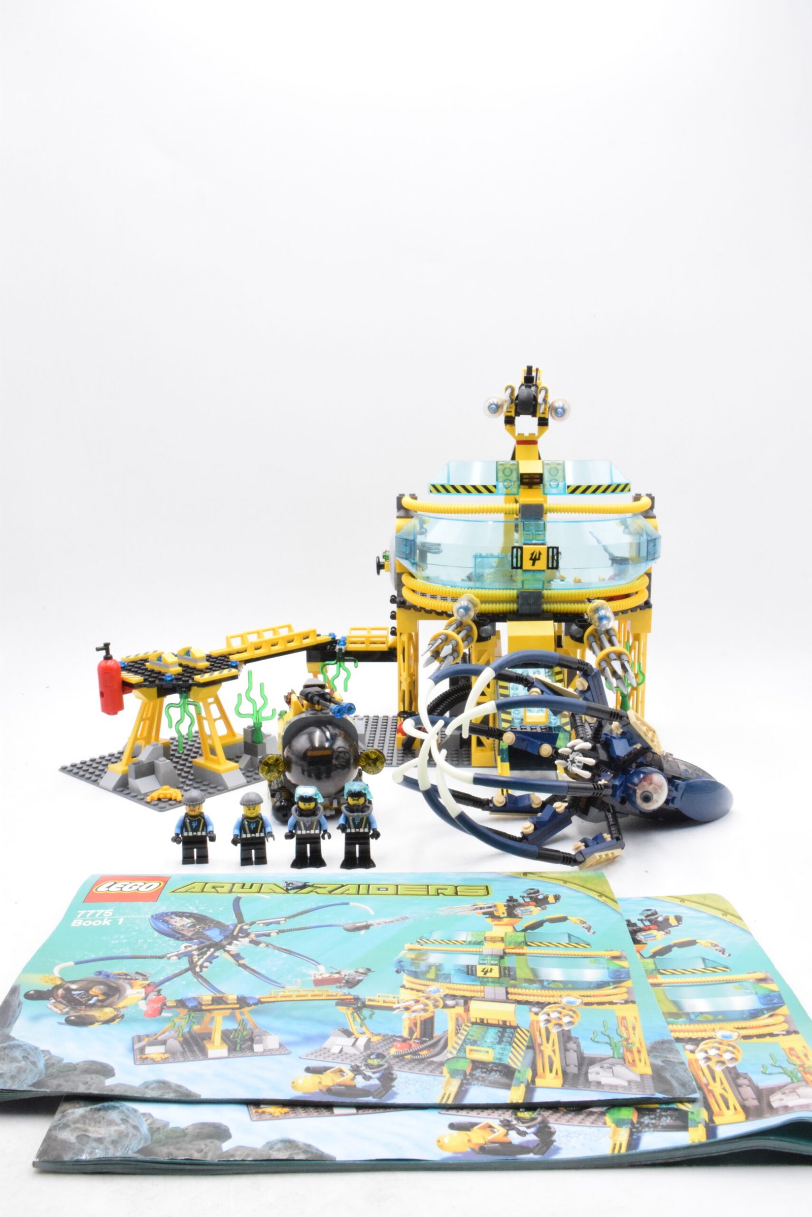 7775 LEGO Aqua Raiders - L’invasion de l’Aquabase – Image 2