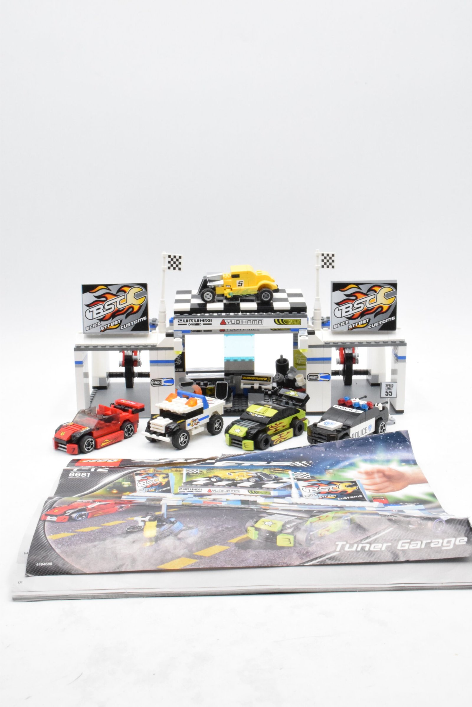 8681 LEGO Racers - Le garage tuning – Image 2