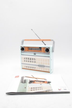 10334 LEGO Icons - La radio rétro