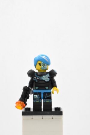 col246 LEGO Collectible Minifigures – Cyborg