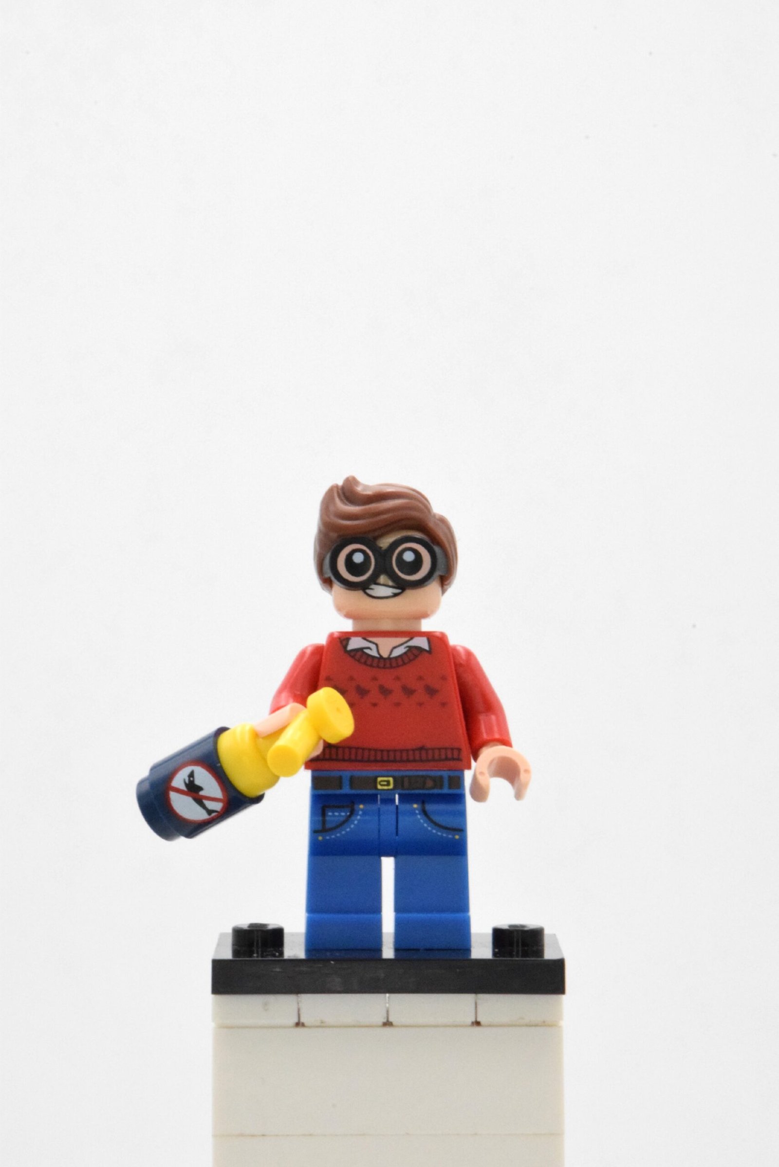 coltlbm09 Collectible Minifigures – Dick Grayson