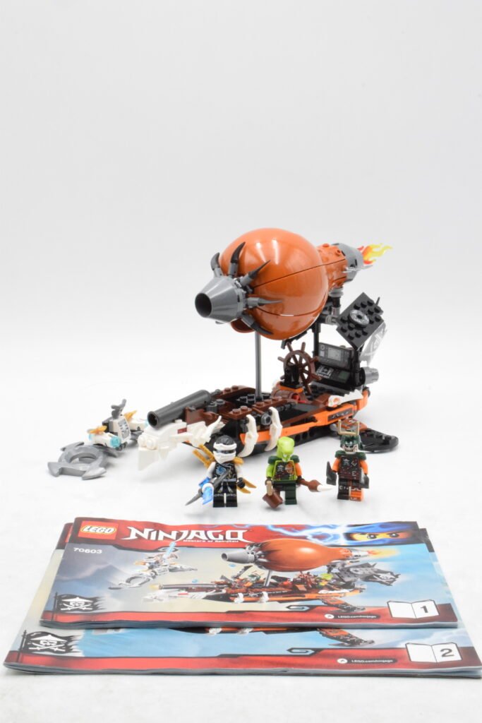 70603 LEGO Ninjago - L'attaque du Zeppelin des Pirates