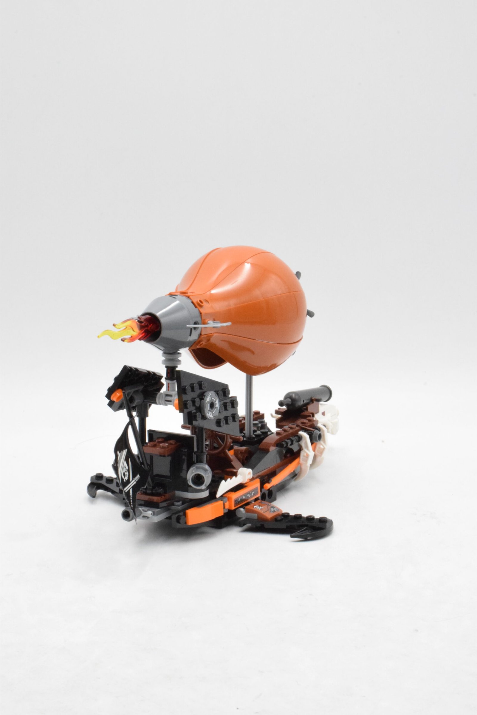 70603 LEGO Ninjago - L'attaque du Zeppelin des Pirates – Image 4