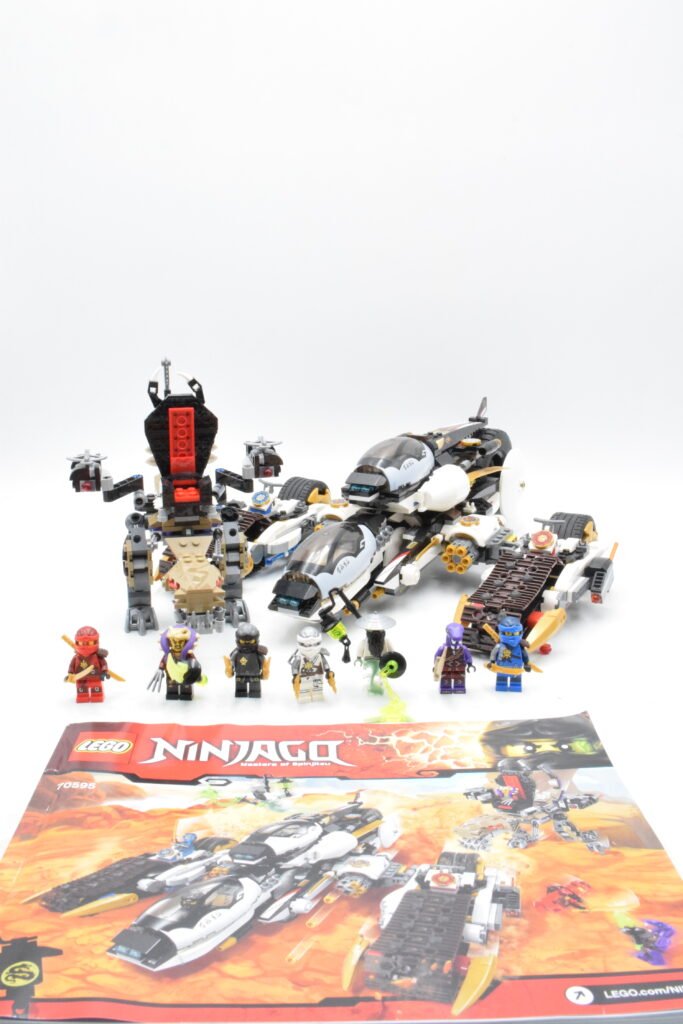 70595 LEGO Ninjago - Le tank ultra furtif