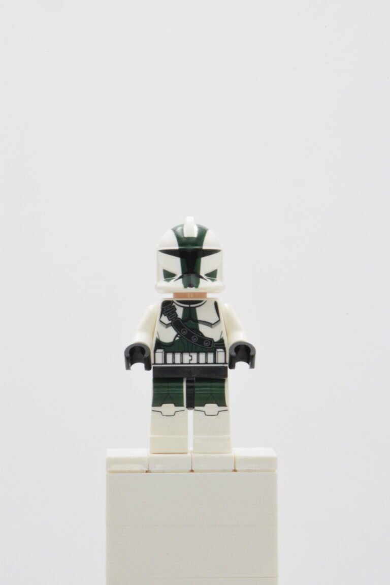 sw0380 LEGO Star Wars - Clone Trooper Commander Gree