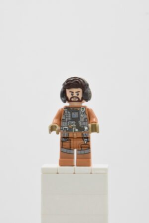 sw0883 LEGO Star Wars - Resistance Speeder Pilot (Nodin Chavdri)