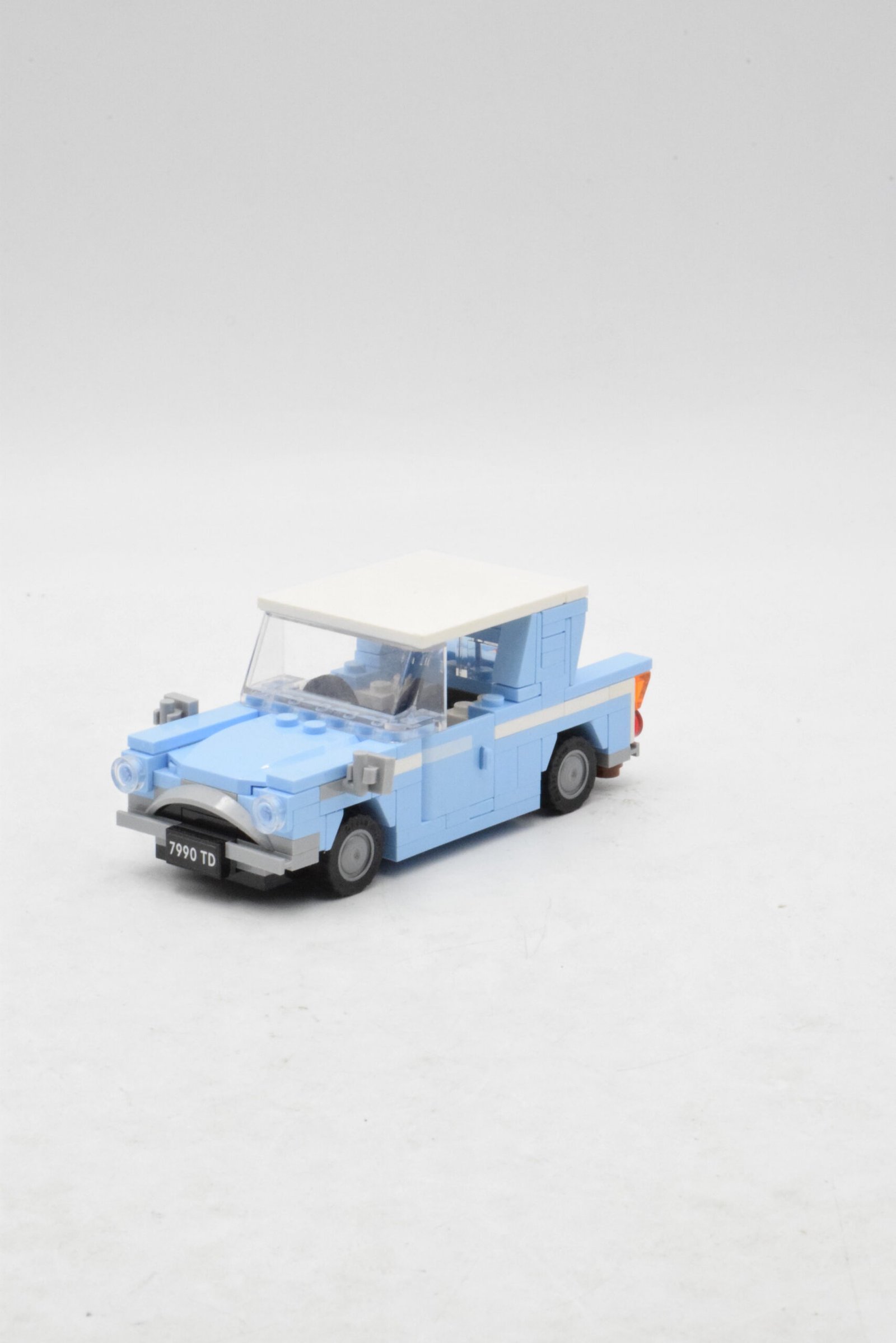 76424 - La Ford Anglia volante – Image 3