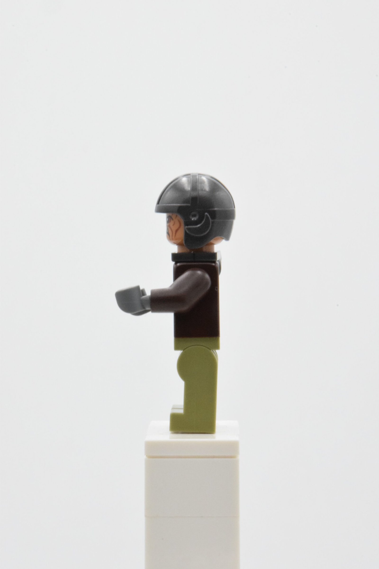 sw1060 LEGO Star Wars - Klatooinian Raider with Helmet – Image 2