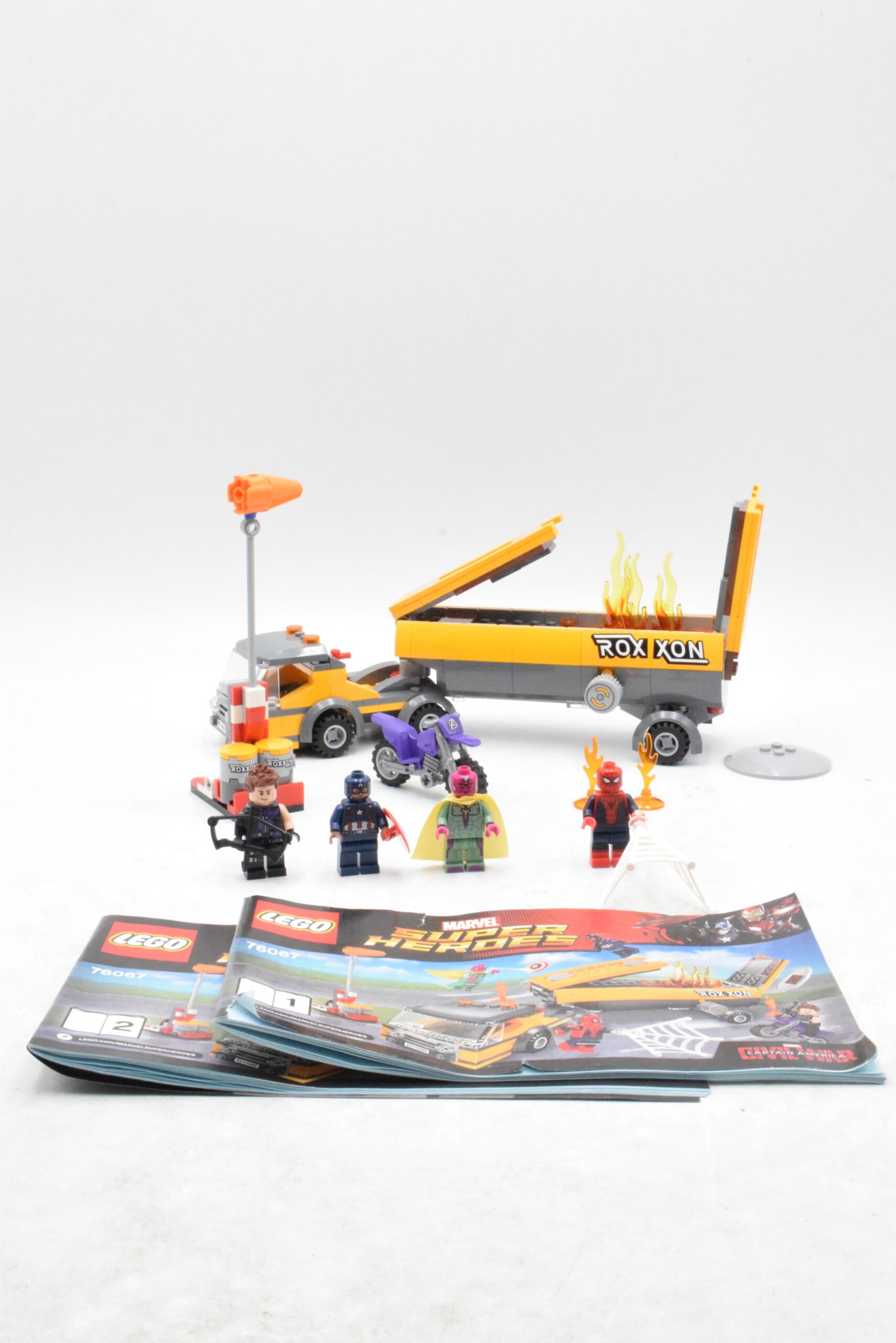 76067 LEGO Marvel - Le démontage du camion-citerne