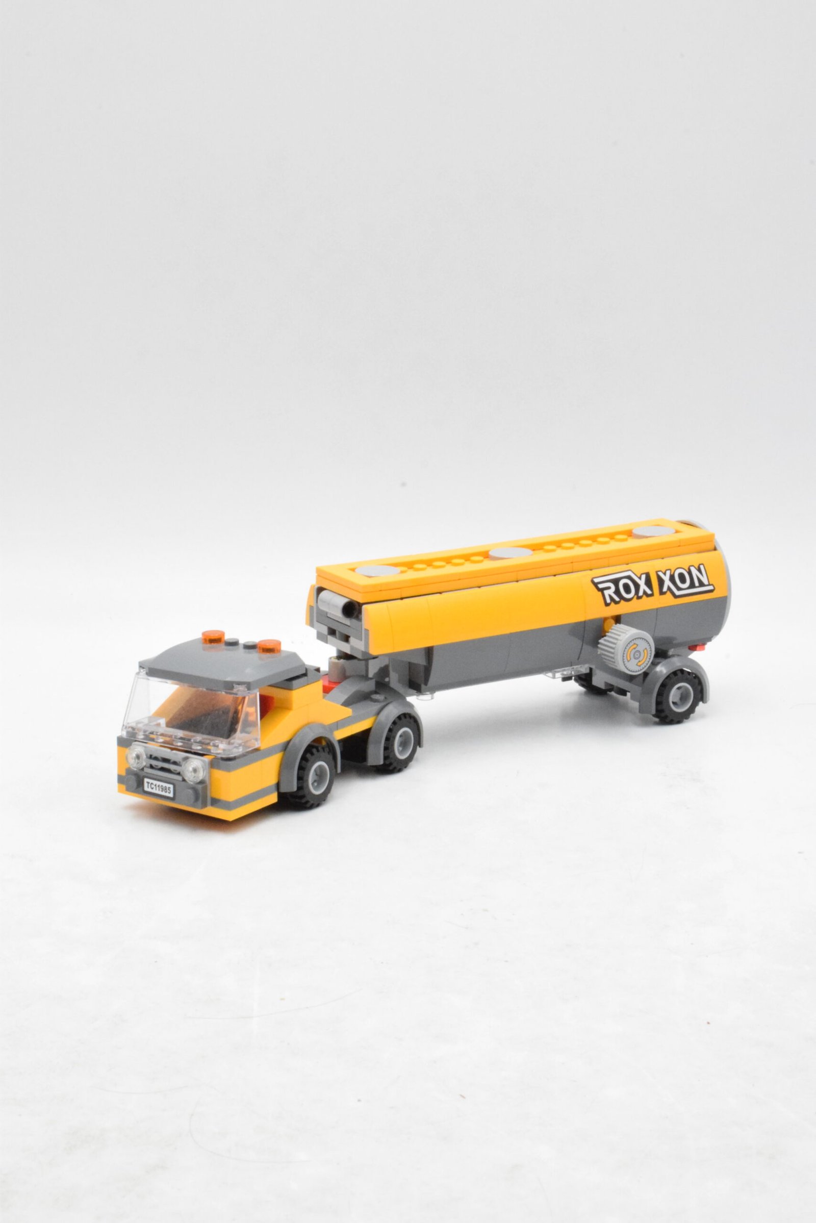 76067 LEGO Marvel - Le démontage du camion-citerne – Image 4