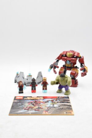 76031 - Le combat du Hulk Buster
