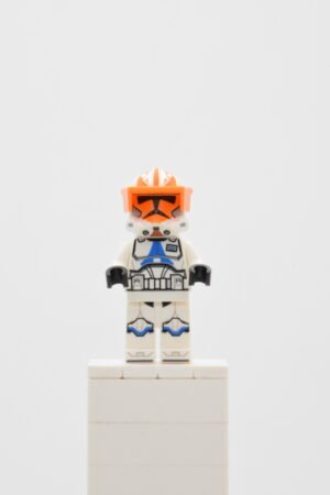 sw1277 - Clone Captain Vaughn