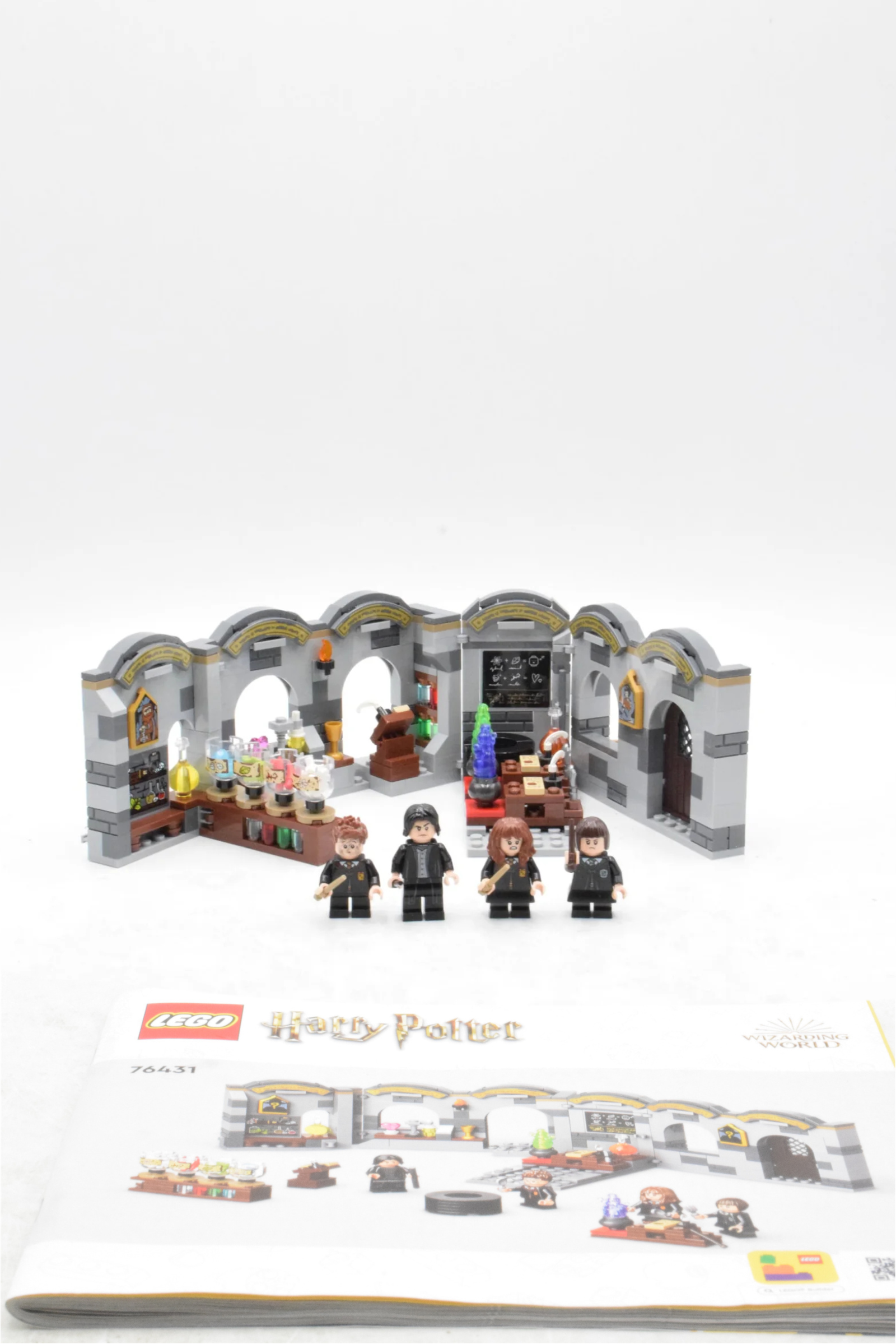76431 - Le château de Poudlard : le cours de potions