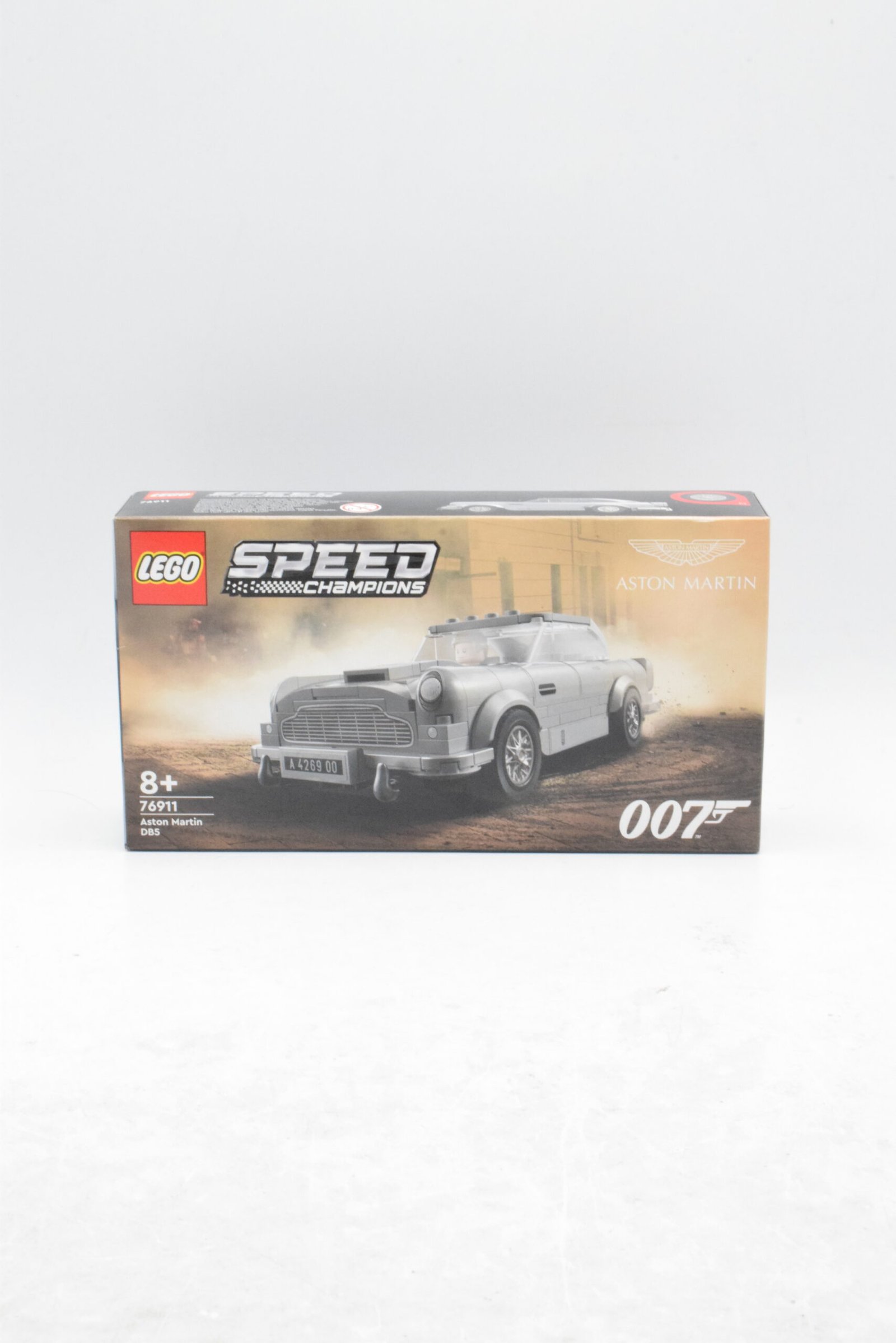 76911 - Aston Martin DB5 (James Bond 007) – Image 4