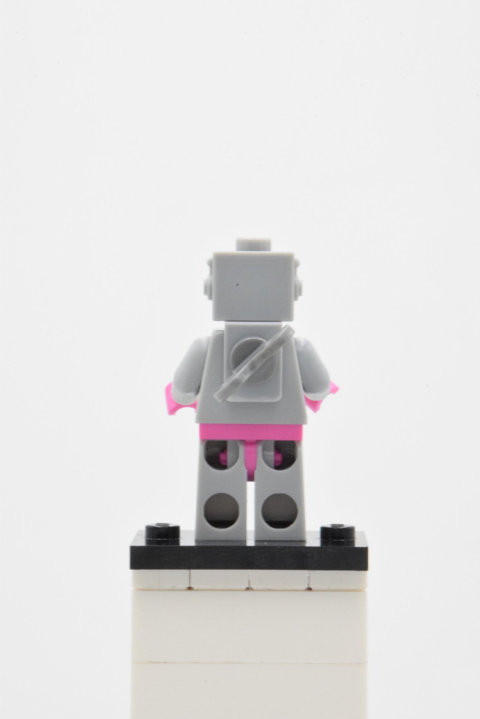 col178 - Lady Robot – Image 3