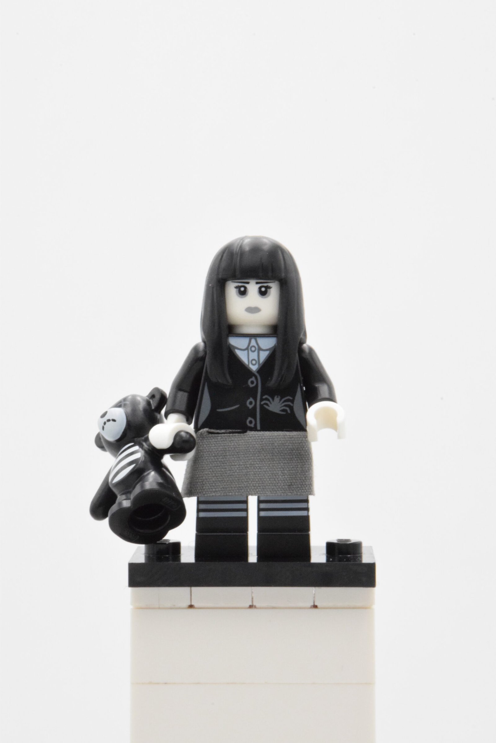 col194 - Spooky Girl