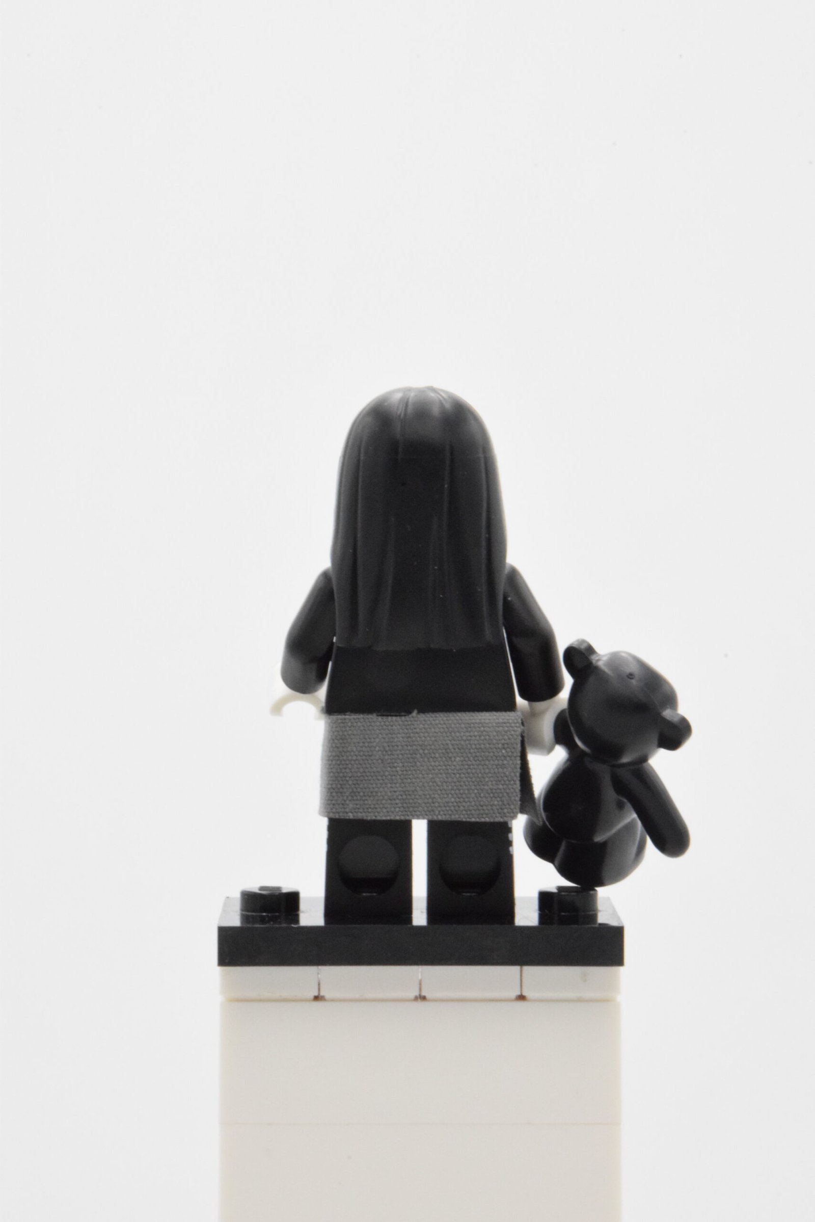 col194 - Spooky Girl – Image 3
