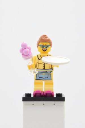 col175 - Diner Waitress