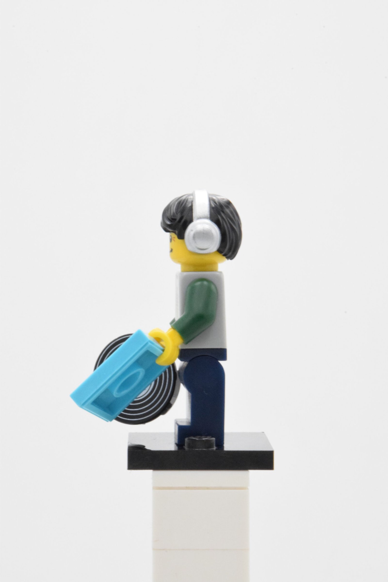 col124 - DJ – Image 2