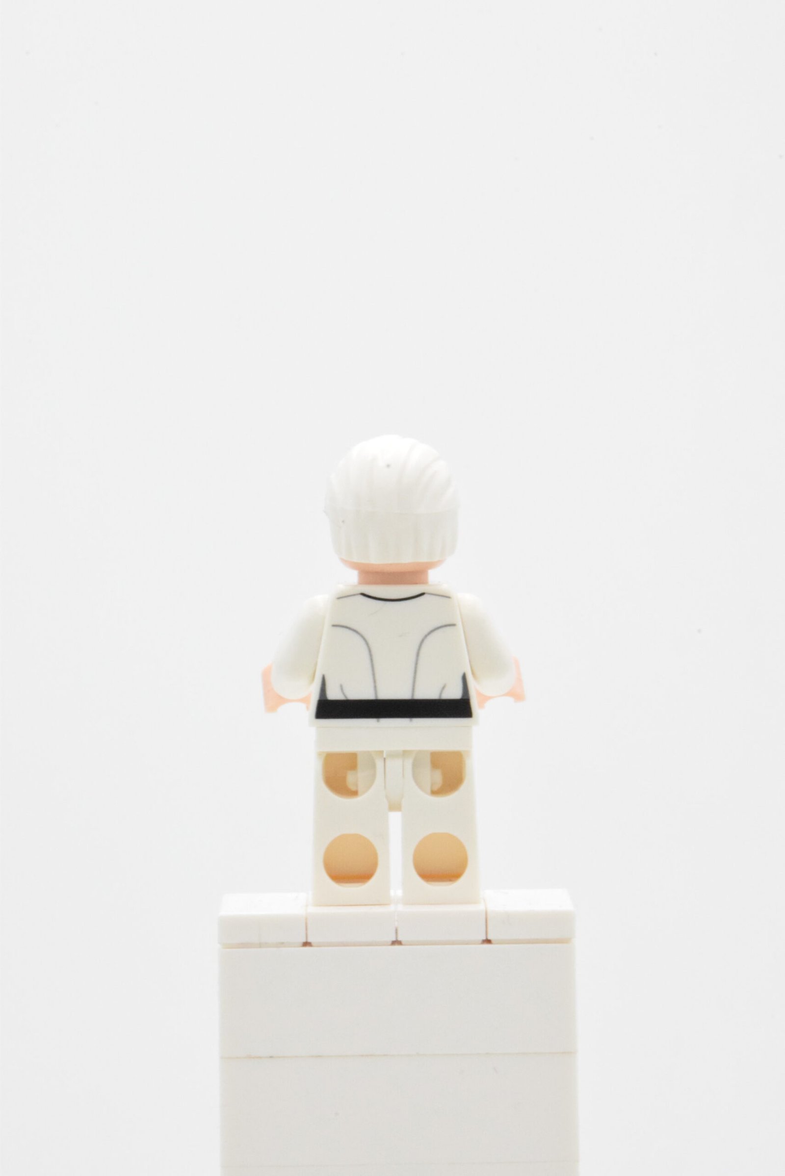 sw0633 - Admiral Wullf Yularen – Image 3