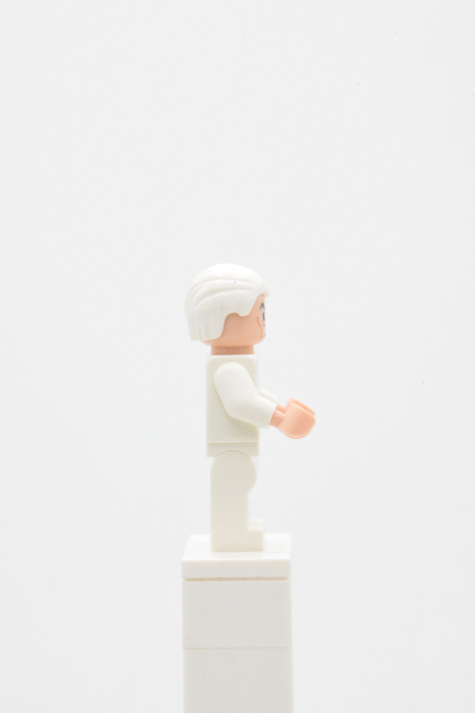 sw0633 - Admiral Wullf Yularen – Image 2
