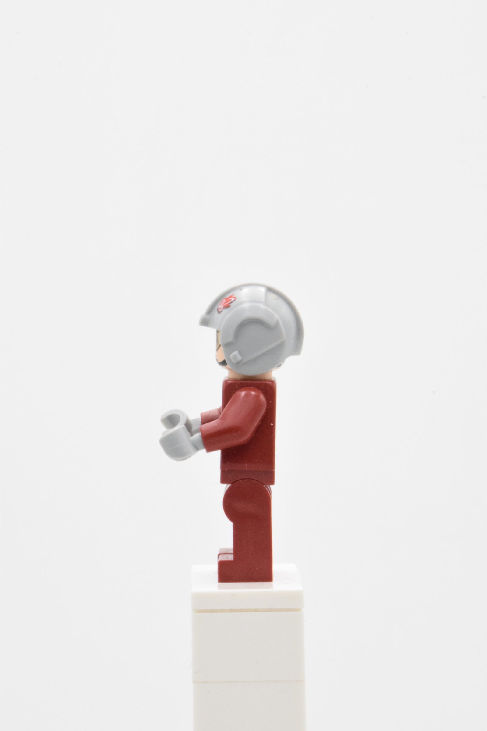 sw0619 - T-16 Skyhopper Pilot – Image 2