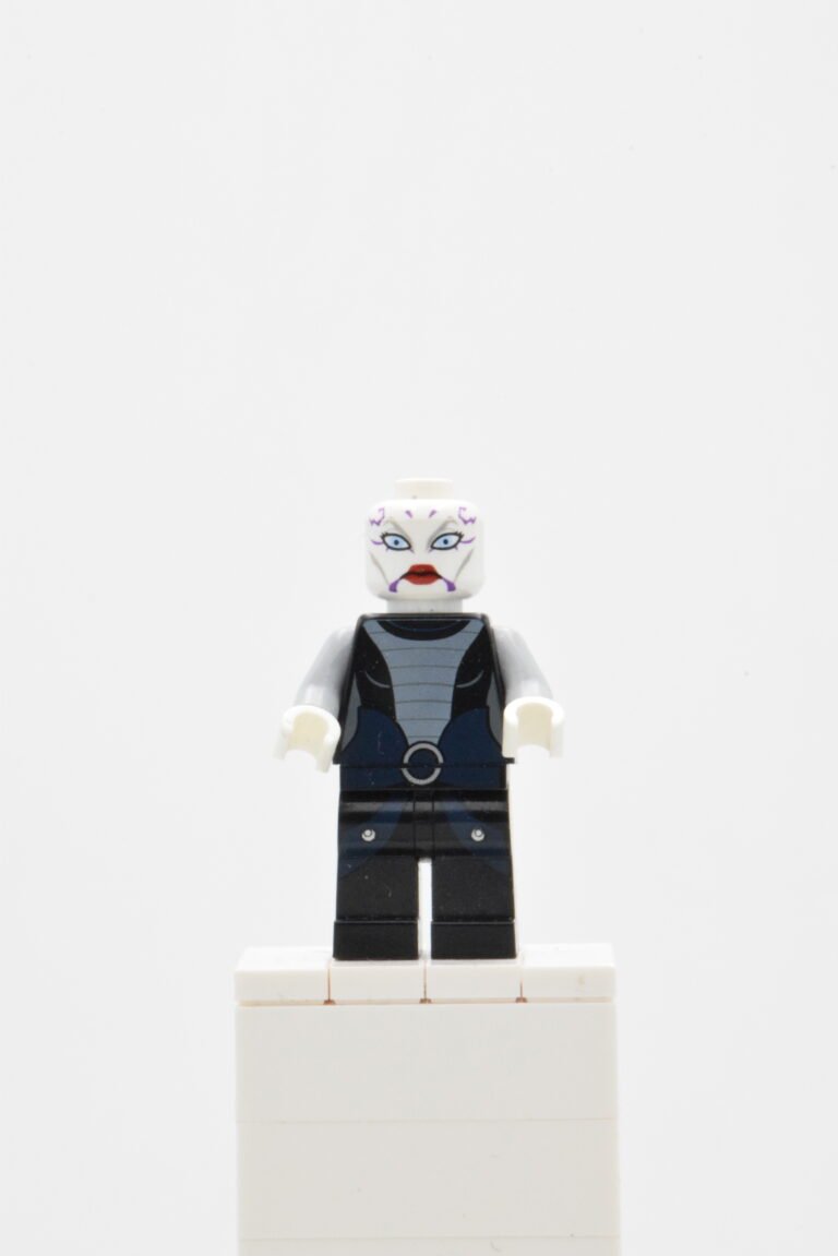 sw0318 - Asajj Ventress