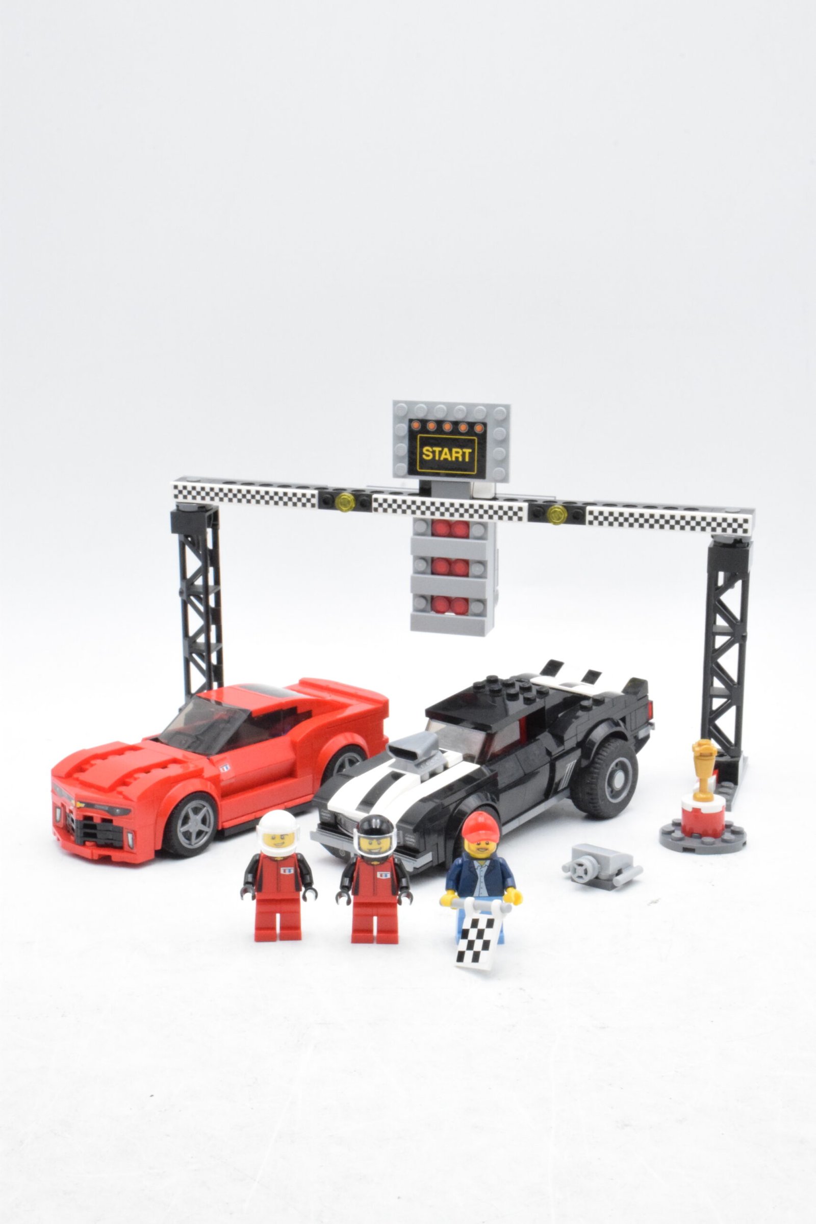 75874 - La course des Chevrolet Camaro – Image 2