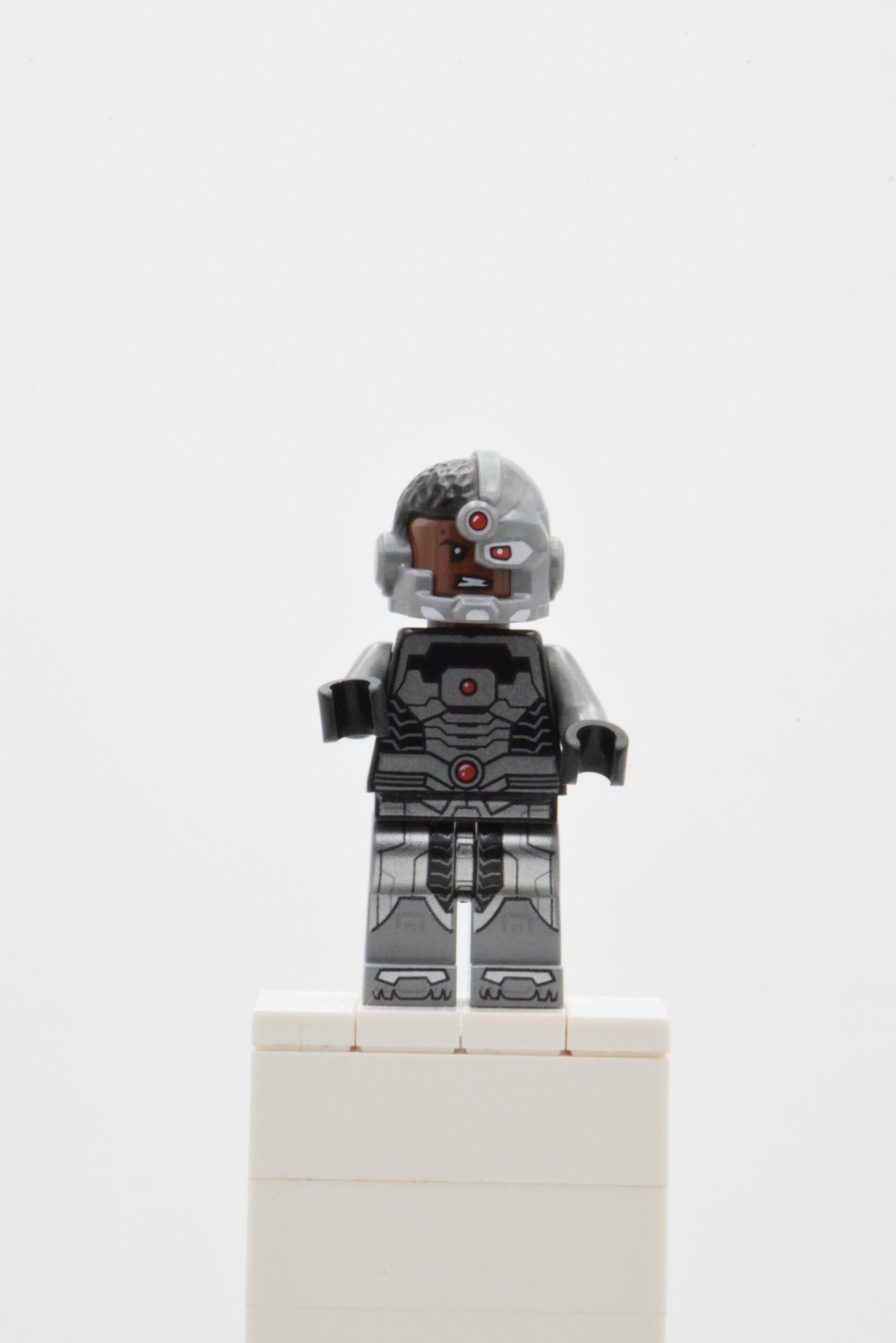 sh0155 - Cyborg