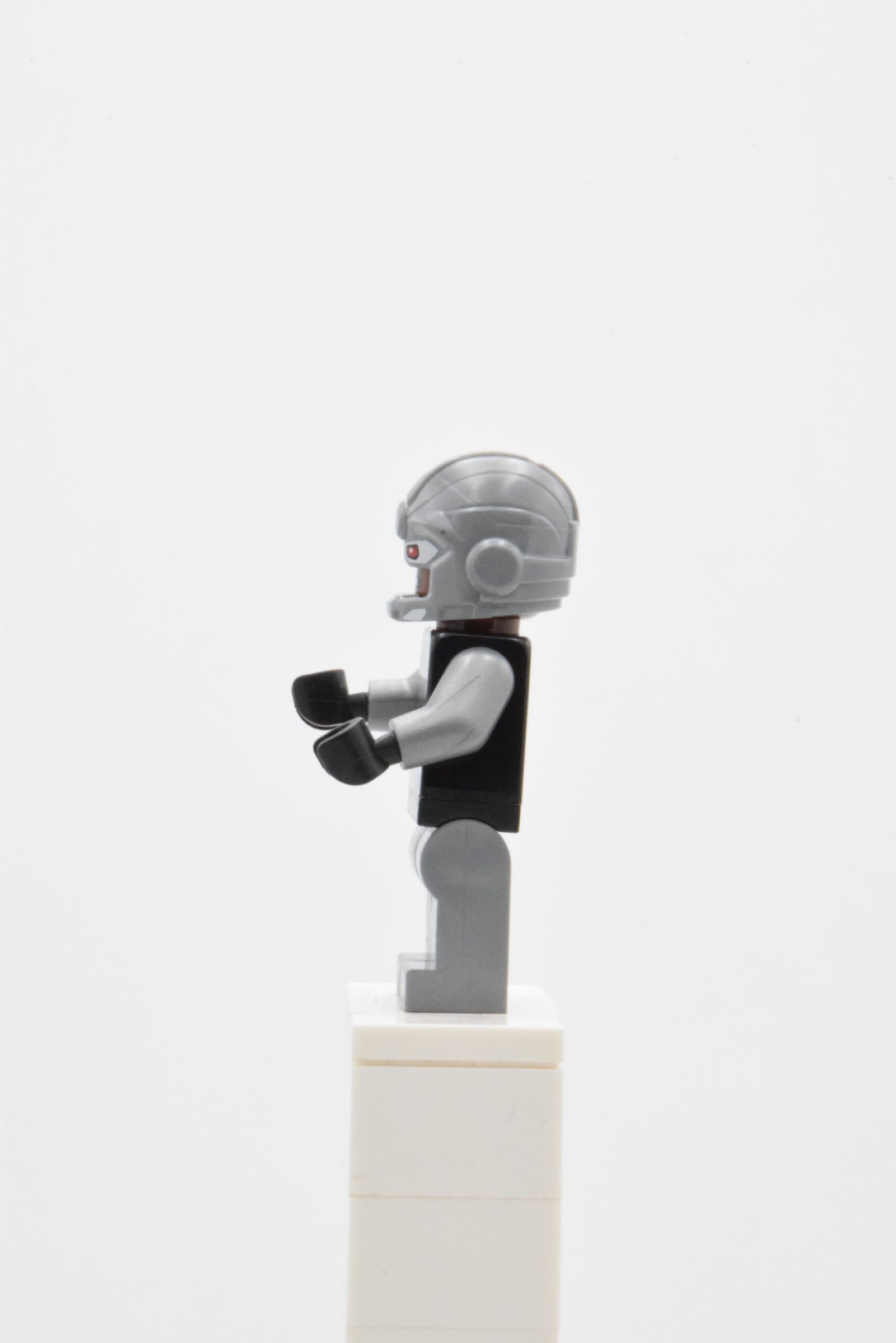 sh0155 - Cyborg – Image 2
