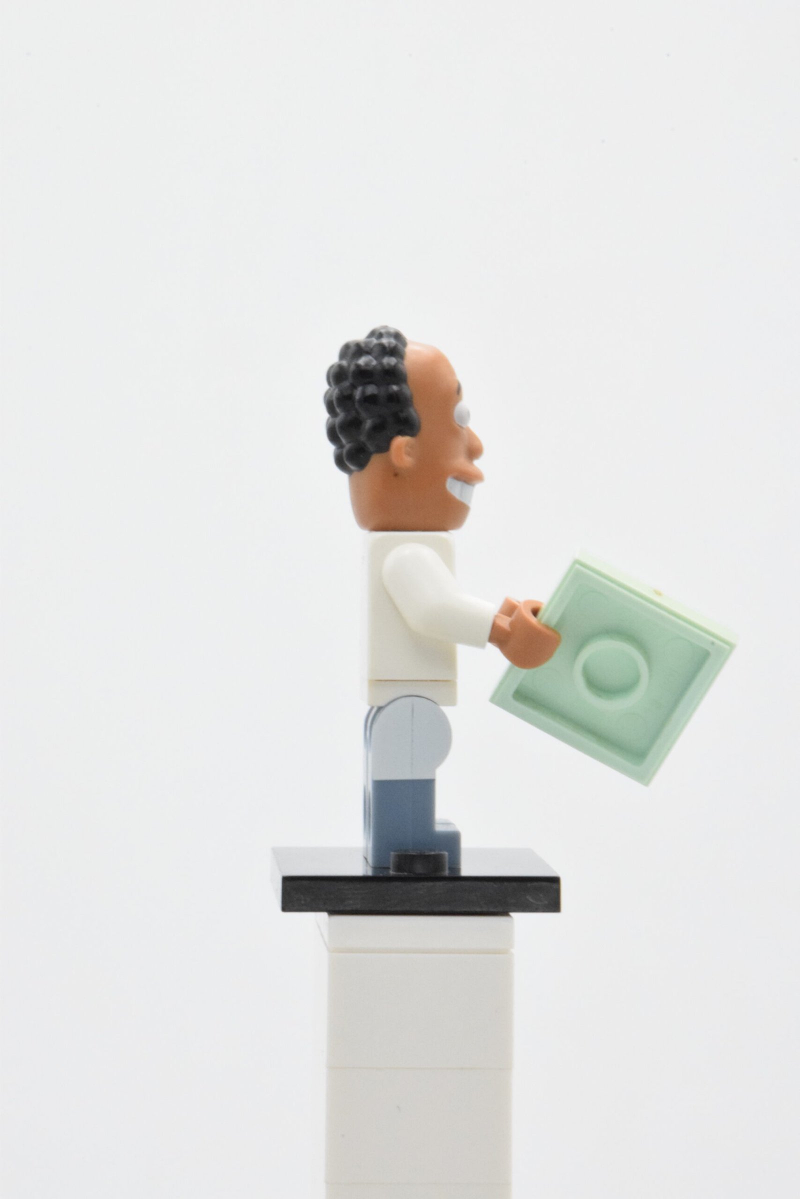 sim042 - Dr. Hibbert – Image 4