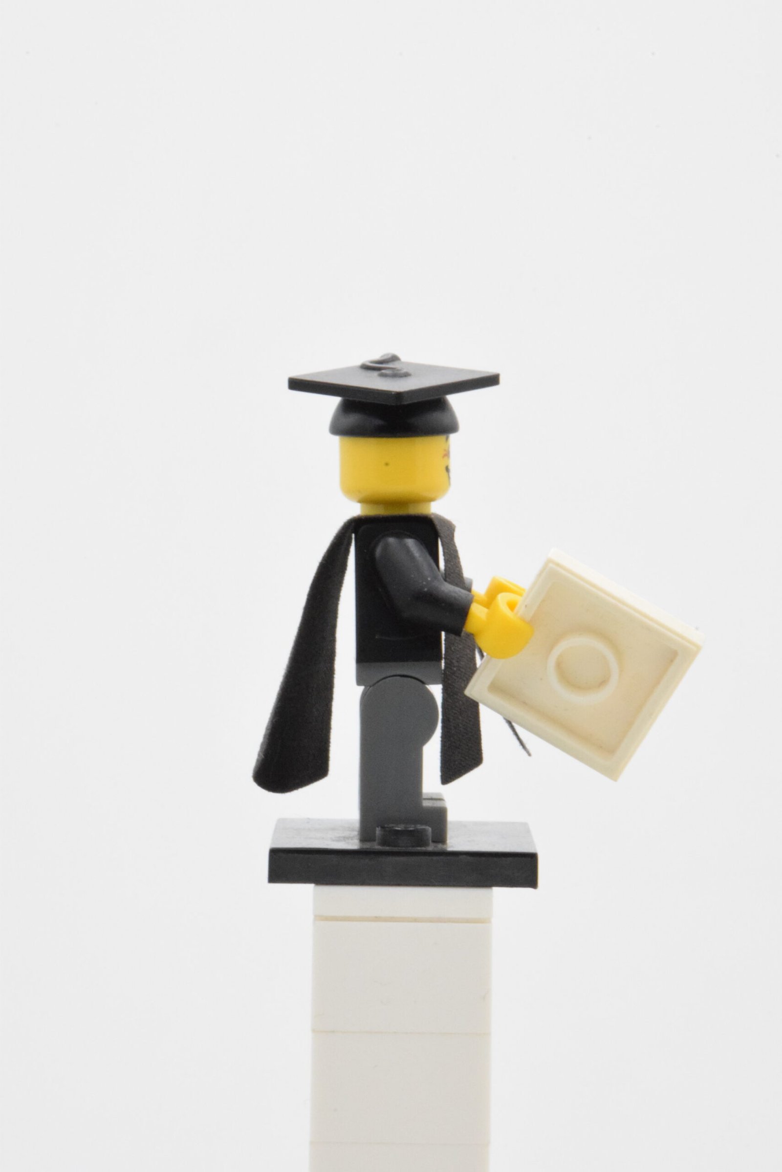 col065 - Graduate – Image 4