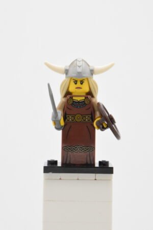 col109 - Viking Woman