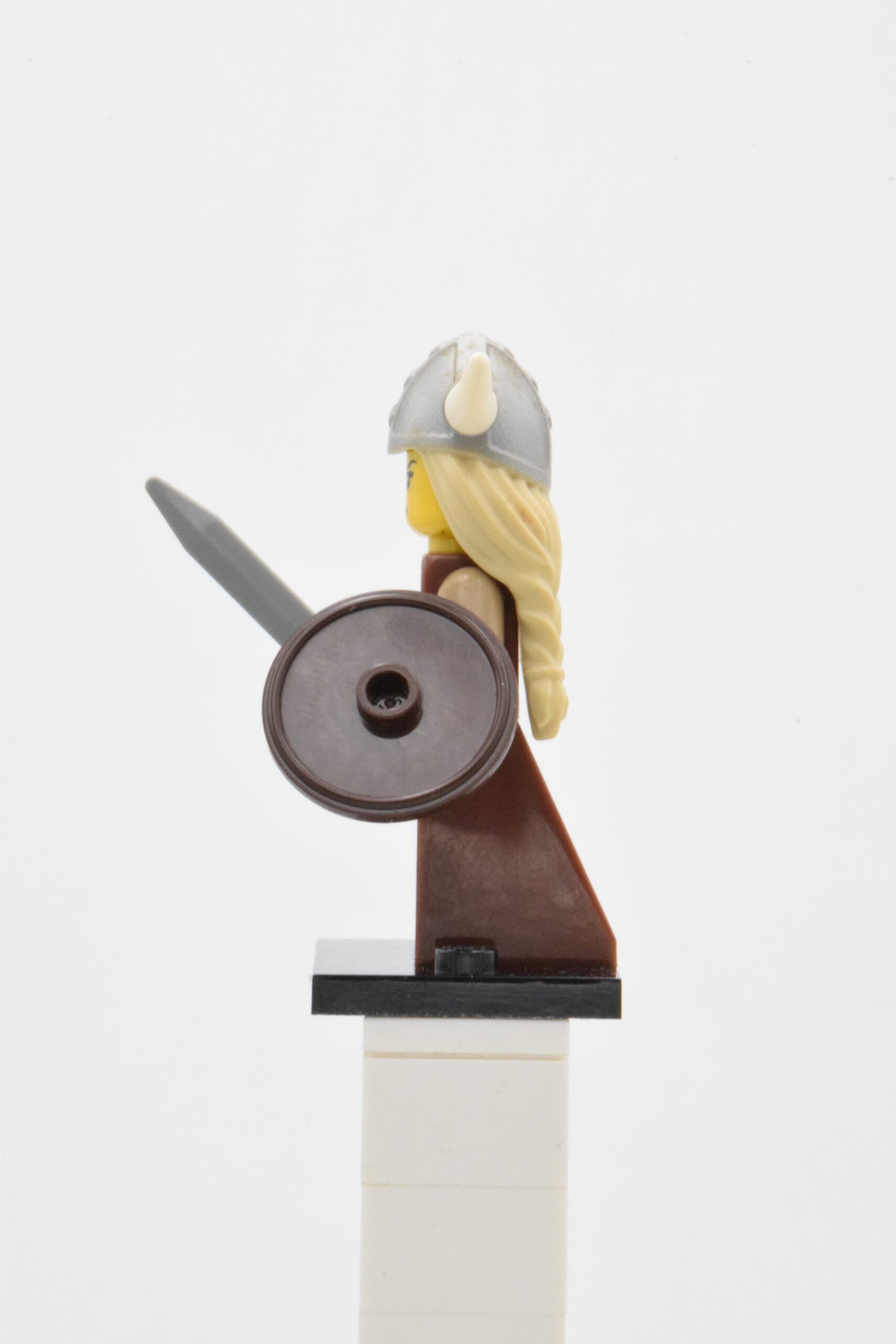 col109 - Viking Woman – Image 2