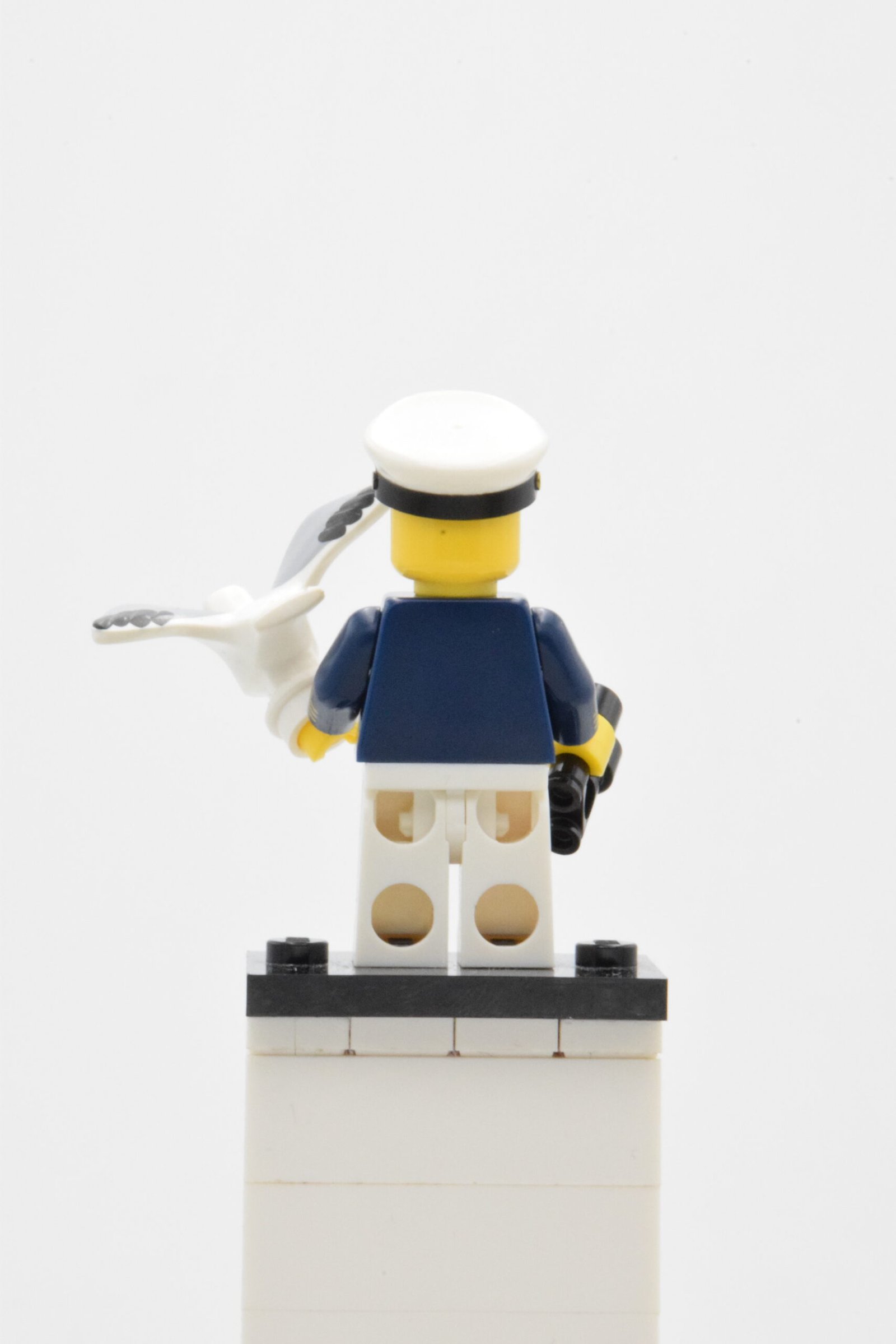 col154 - Sea Captain – Image 3