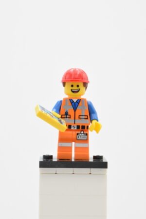 tlm003 - Hard Hat Emmet
