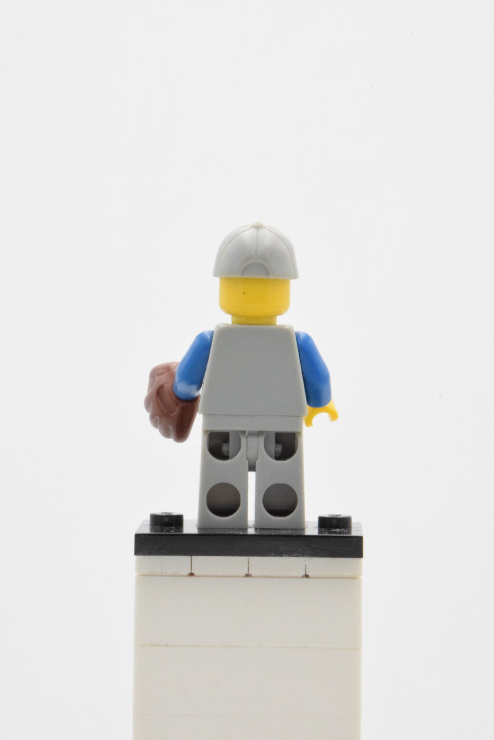 col157 - Baseball Fielder – Image 3
