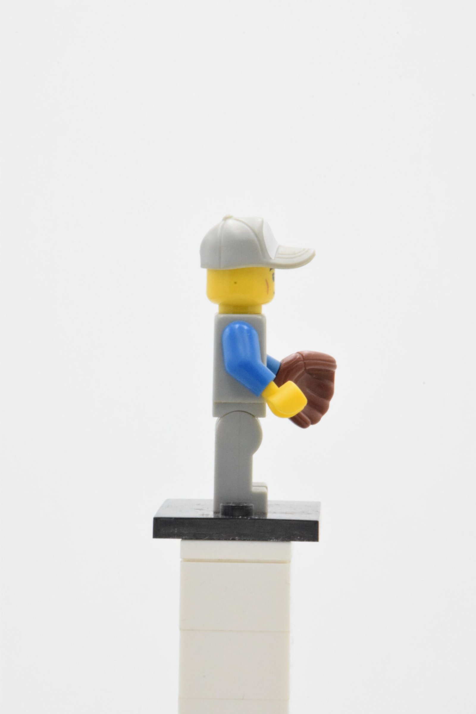 col157 - Baseball Fielder – Image 4