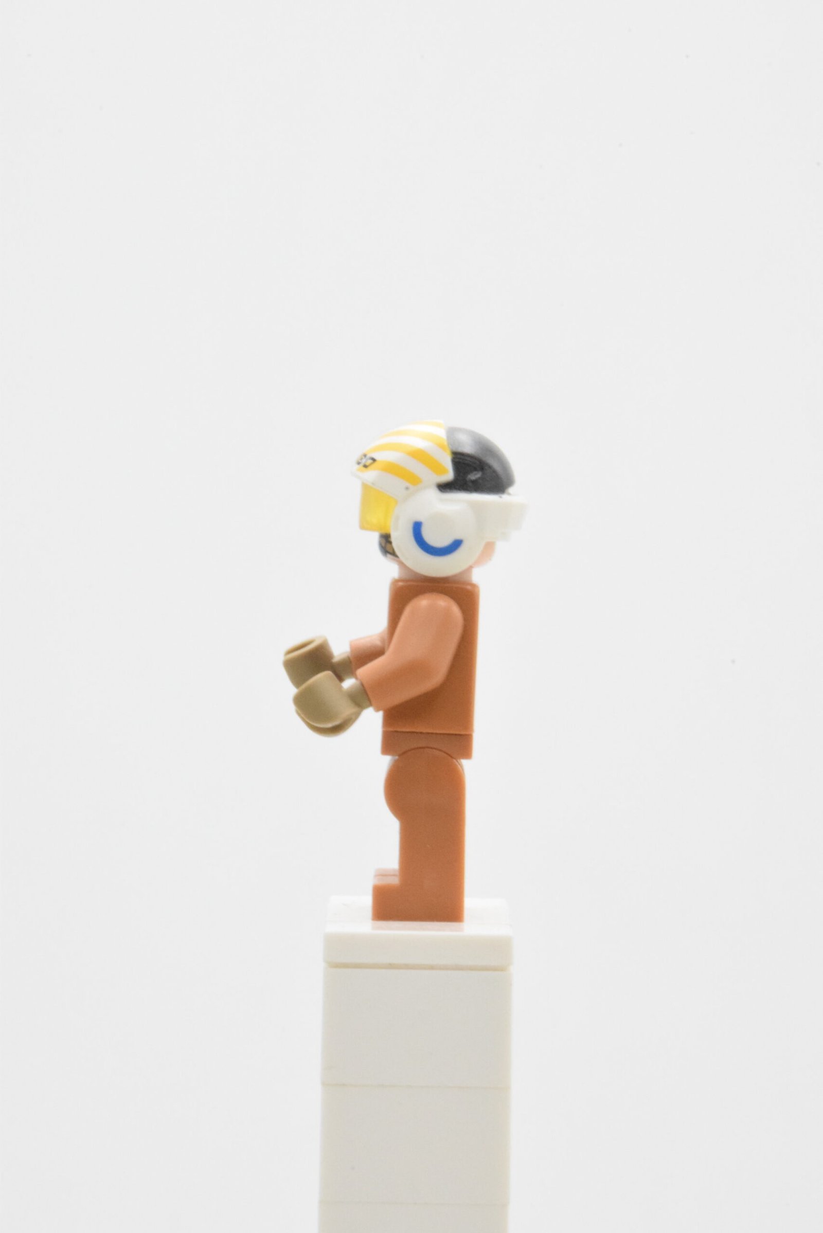 sw0861 - Resistance Bomber Pilot – Image 2