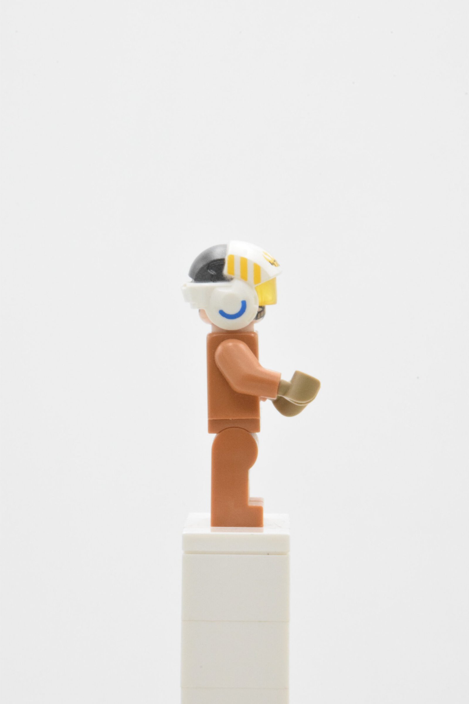 sw0861 - Resistance Bomber Pilot – Image 4