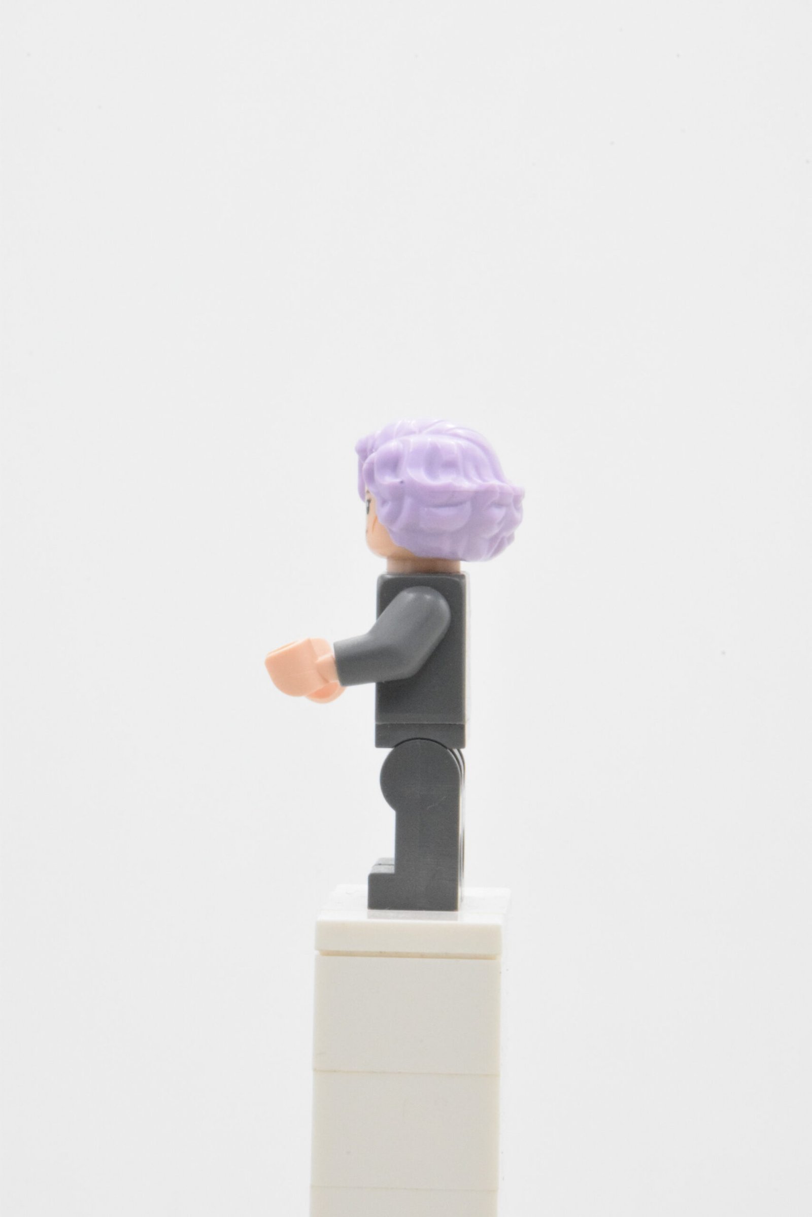 sw0863 - Vice Admiral Holdo – Image 4