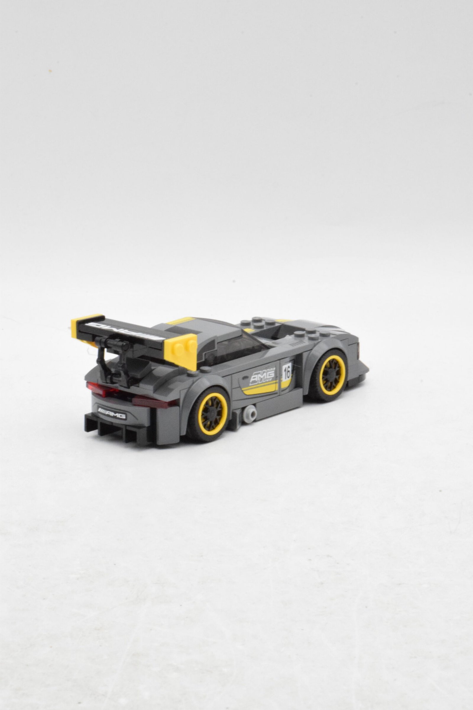 75877 - Mercedes-AMG GT3 – Image 4