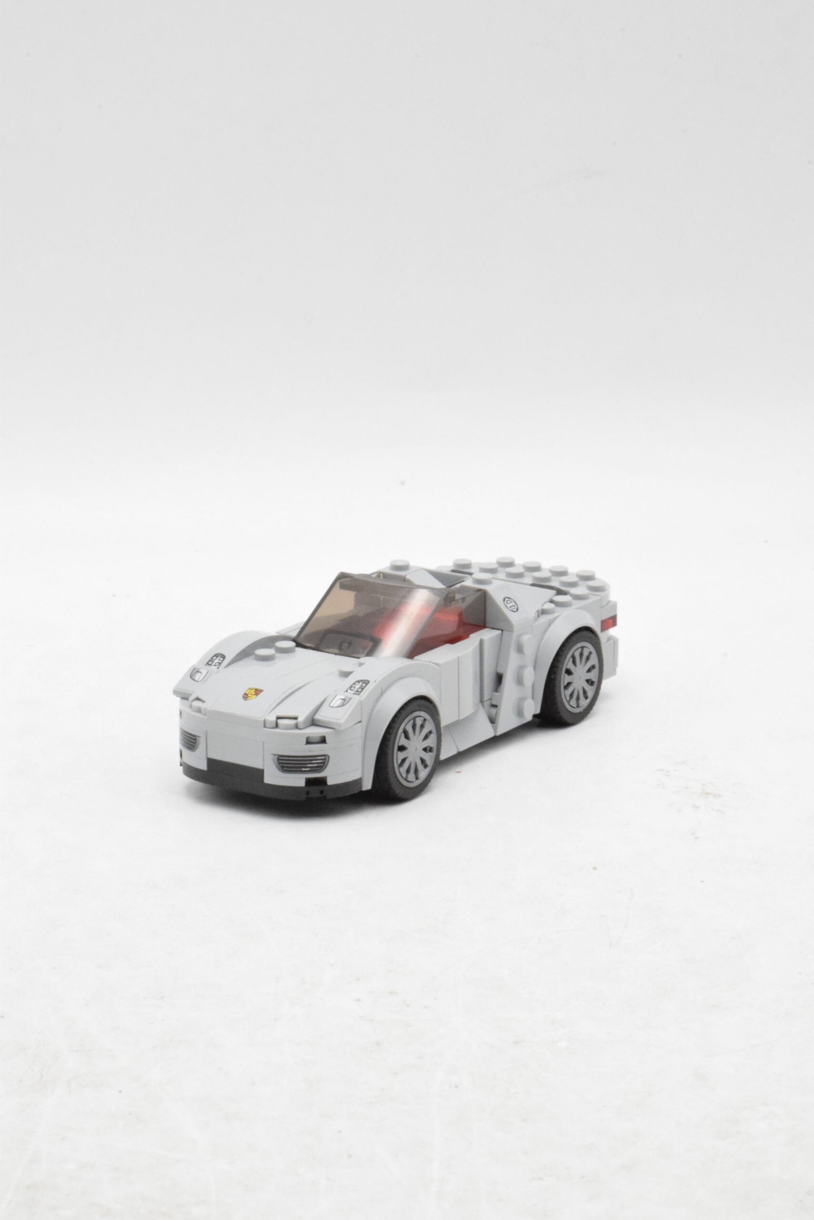 75910 - Porsche 918 Spyder – Image 4