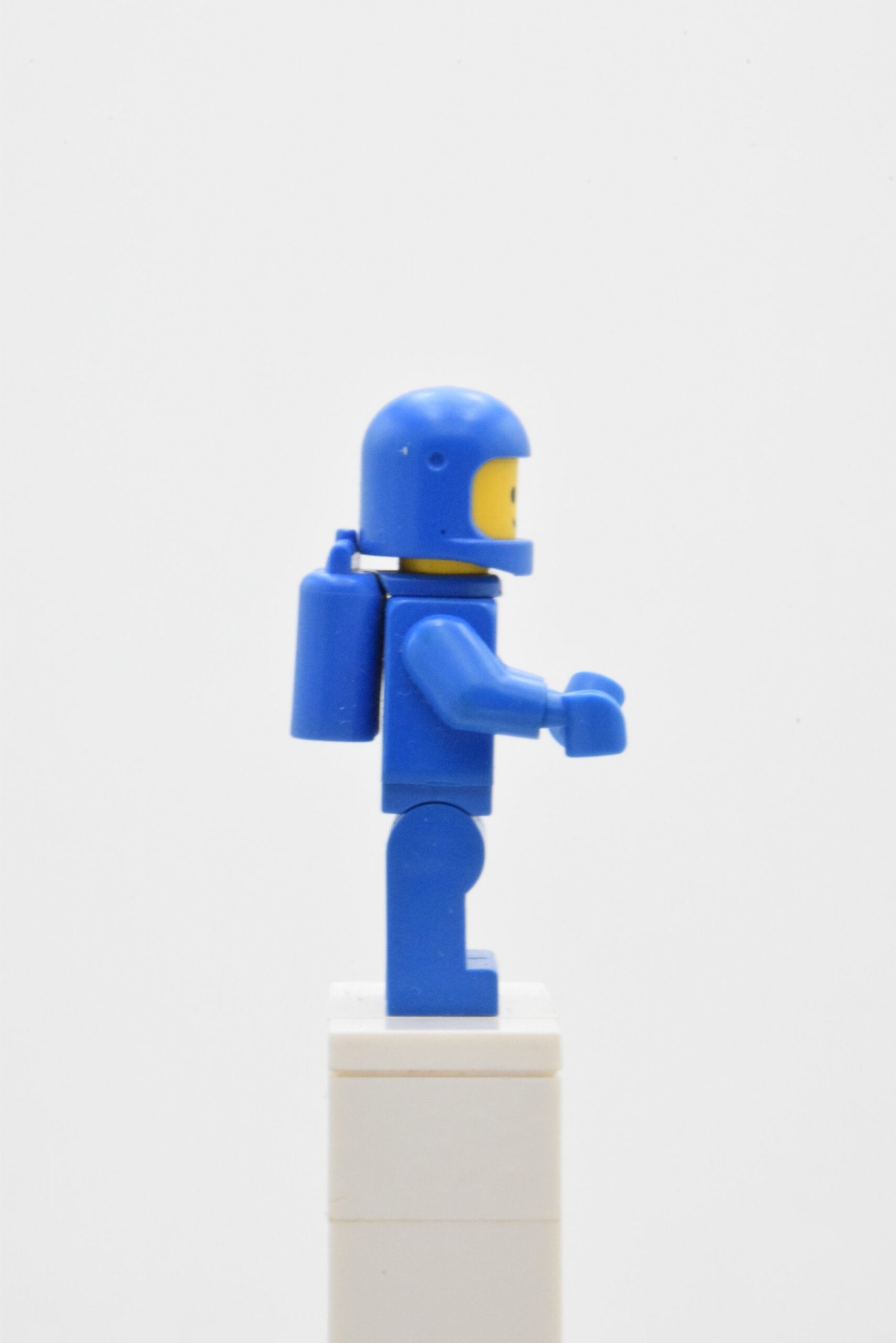 sp004 - Classic Space - Blue with Air Tanks – Image 4