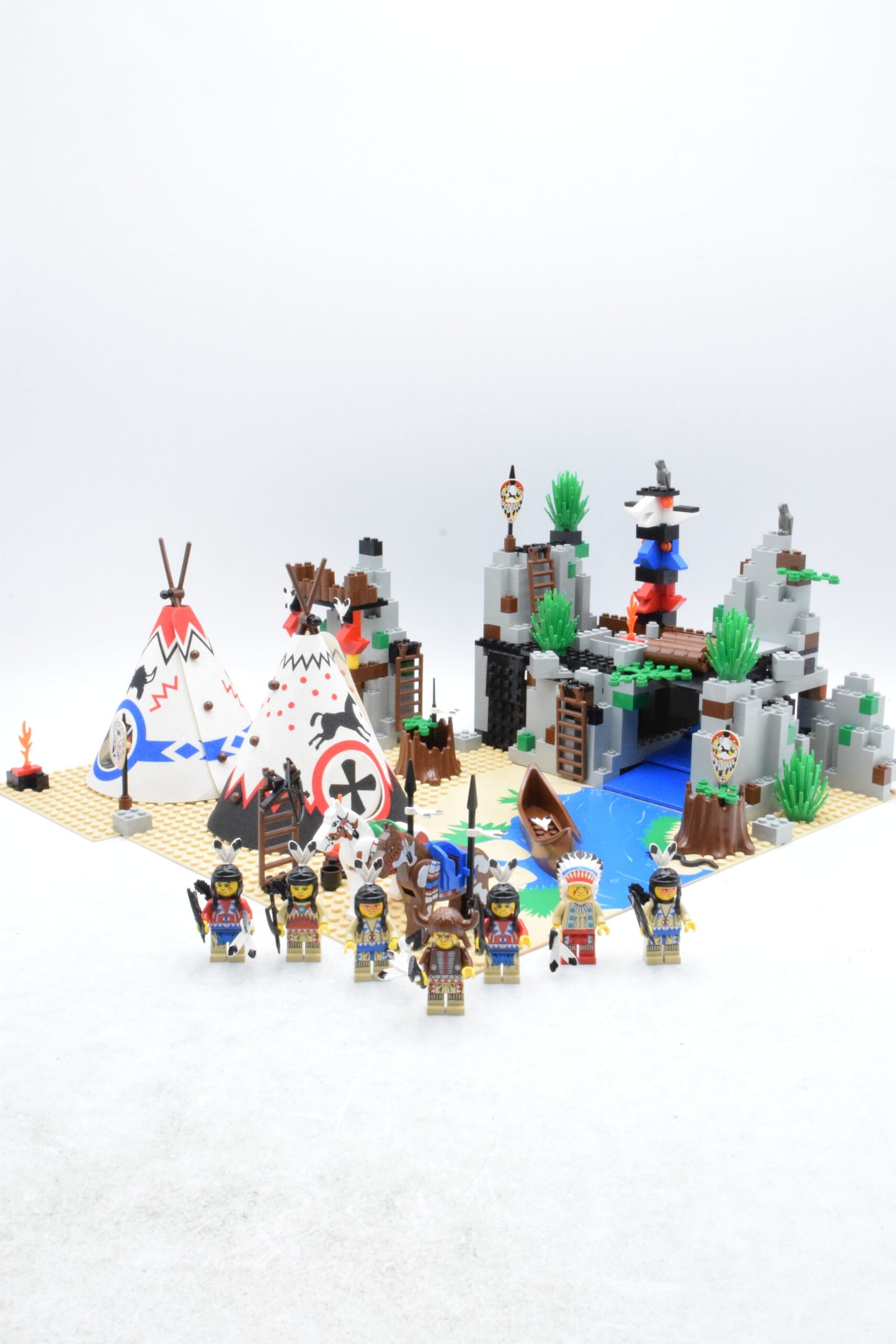 6766 - Rapid River Village – Image 3