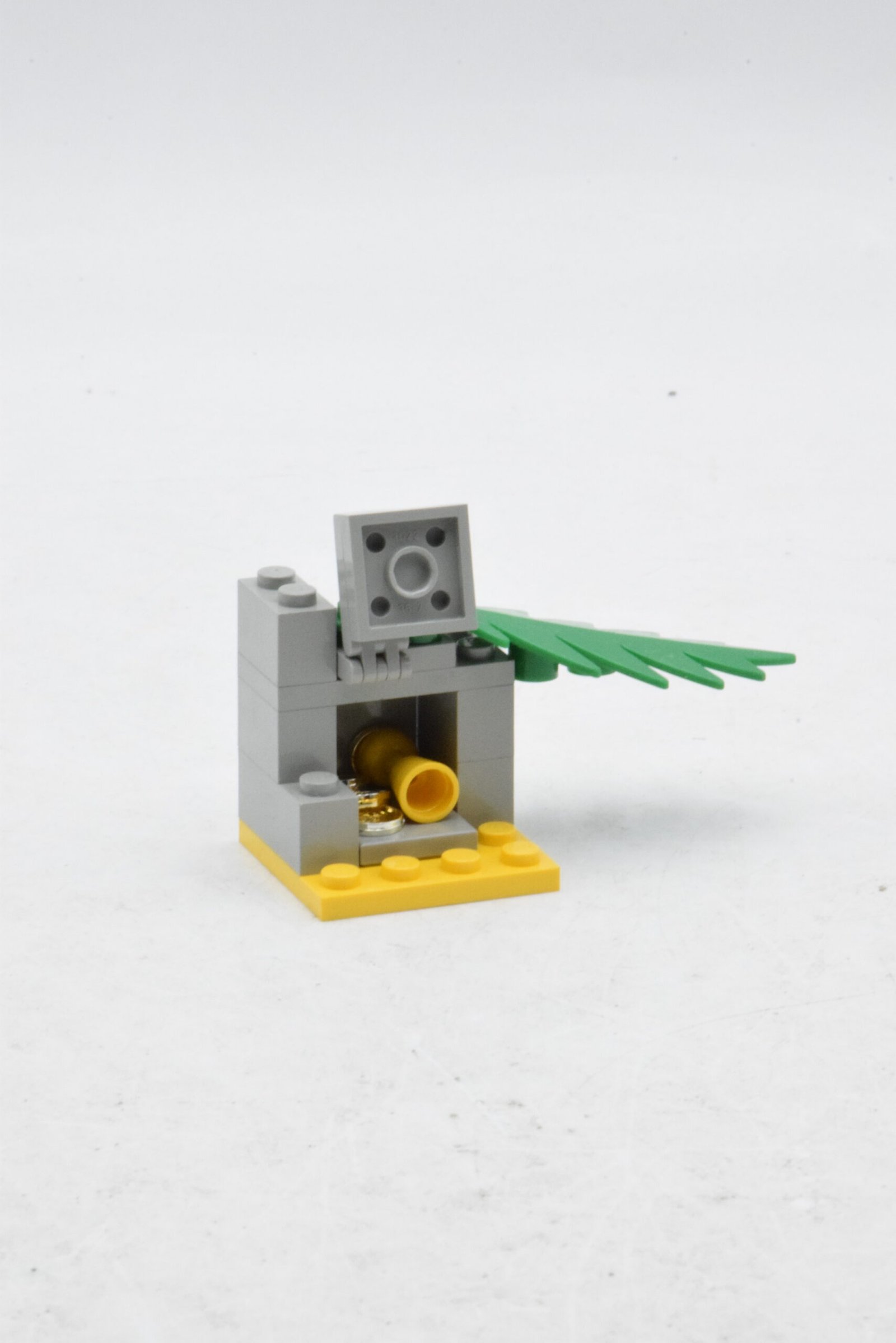 1747 - Treasure Surprise – Image 5